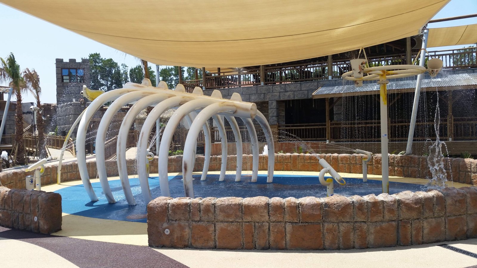 Loops Skelaton Water Splash Espana
